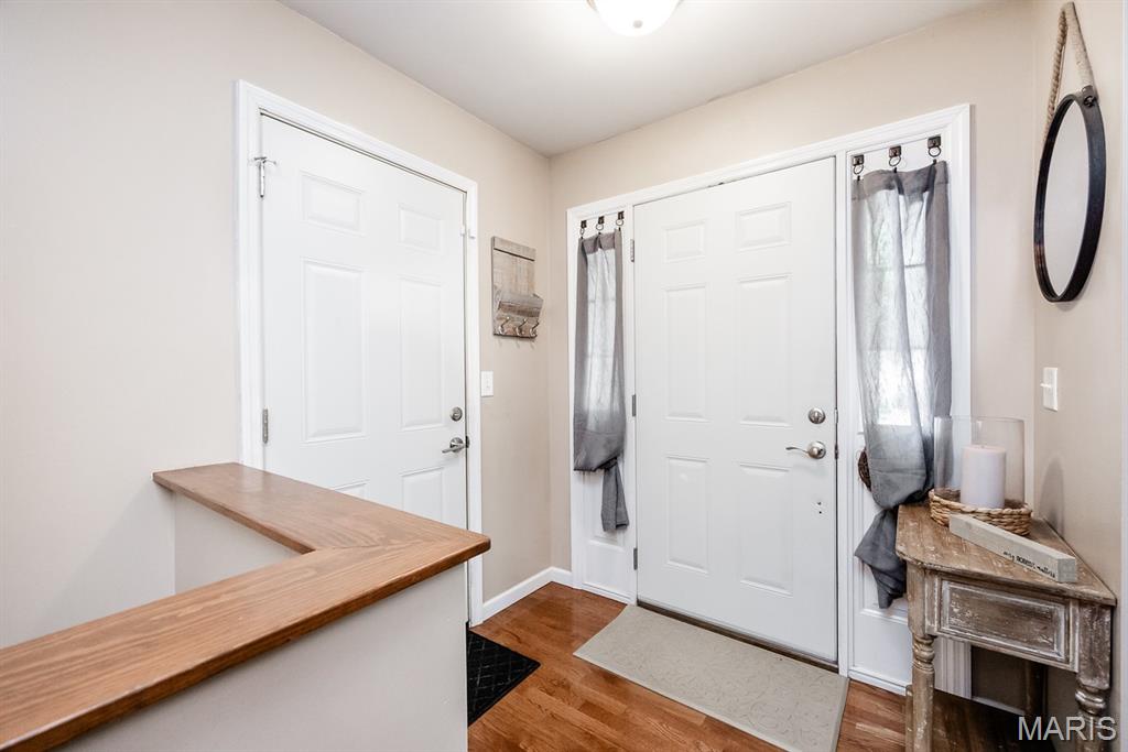 2832 Smokehouse Way Belleville, IL 62221 - Photo 3 of 30