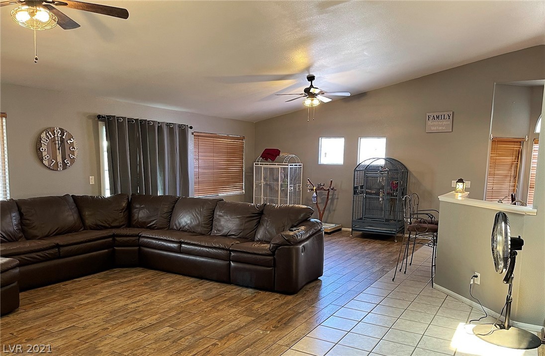 2243 Appaloosa Road Henderson, NV 89002 - Photo 8 of 36 Gallery Image 8