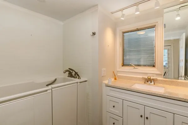 $274,900 | 276 Lunenburg Street, Unit 50, Fitchburg, MA 01420