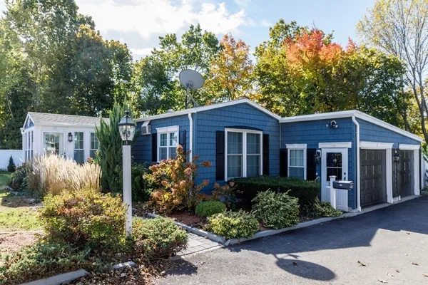 $274,900 | 276 Lunenburg Street, Unit 50, Fitchburg, MA 01420