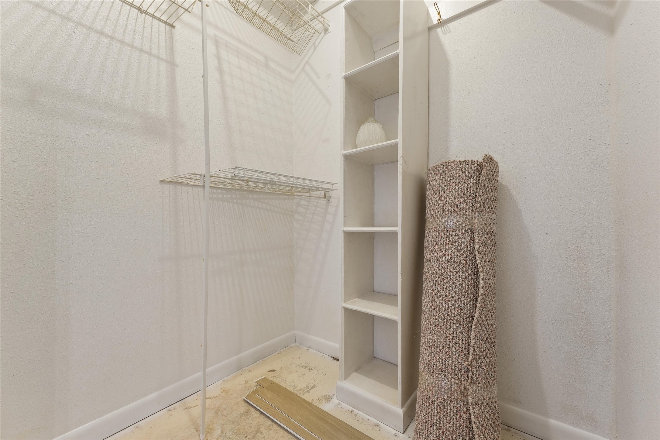 5103 Forest Trail Baytown, TX 77521 - Photo 21 of 25 a bathroom with a shower