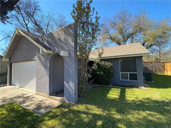 $1,950 | 5249 Meadow Creek Drive, Austin, TX 78745