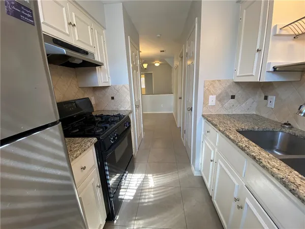 $1,950 | 5249 Meadow Creek Drive, Austin, TX 78745