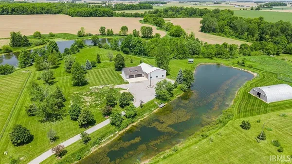 $380,000 | 21735 Ward Road, Woodburn, IN 46797