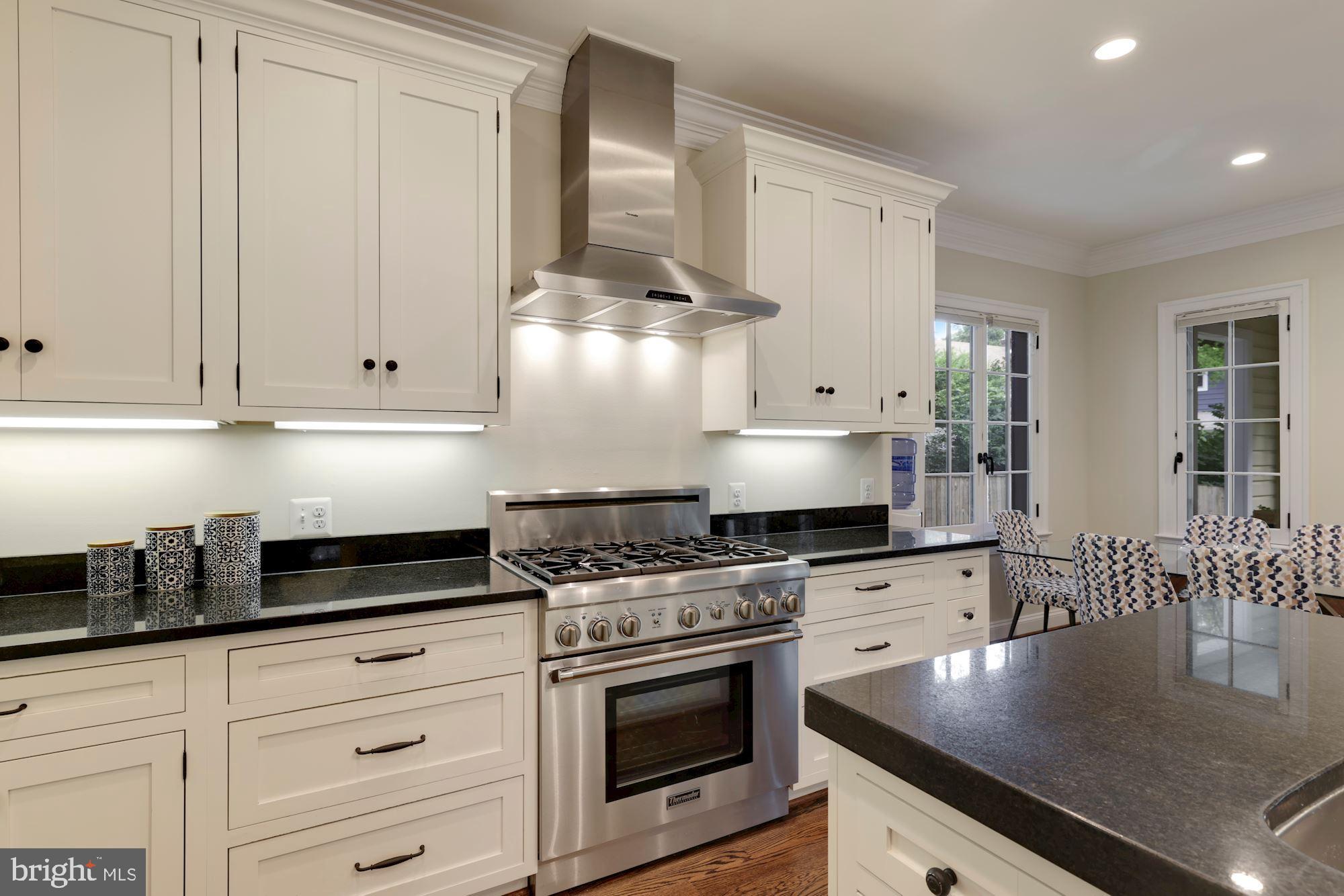 4426 Ridge Street Chevy Chase, MD 20815 - Photo 19 of 64 Kitchen