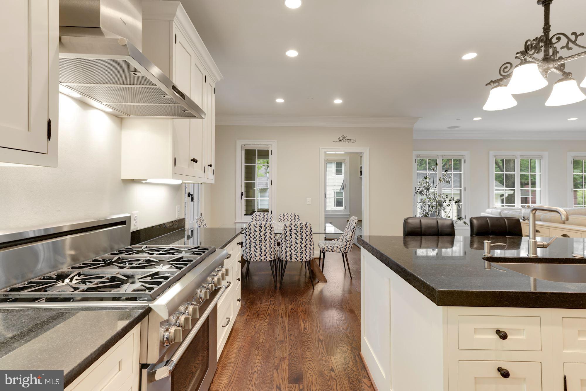 4426 Ridge Street Chevy Chase, MD 20815 - Photo 20 of 64 Kitchen