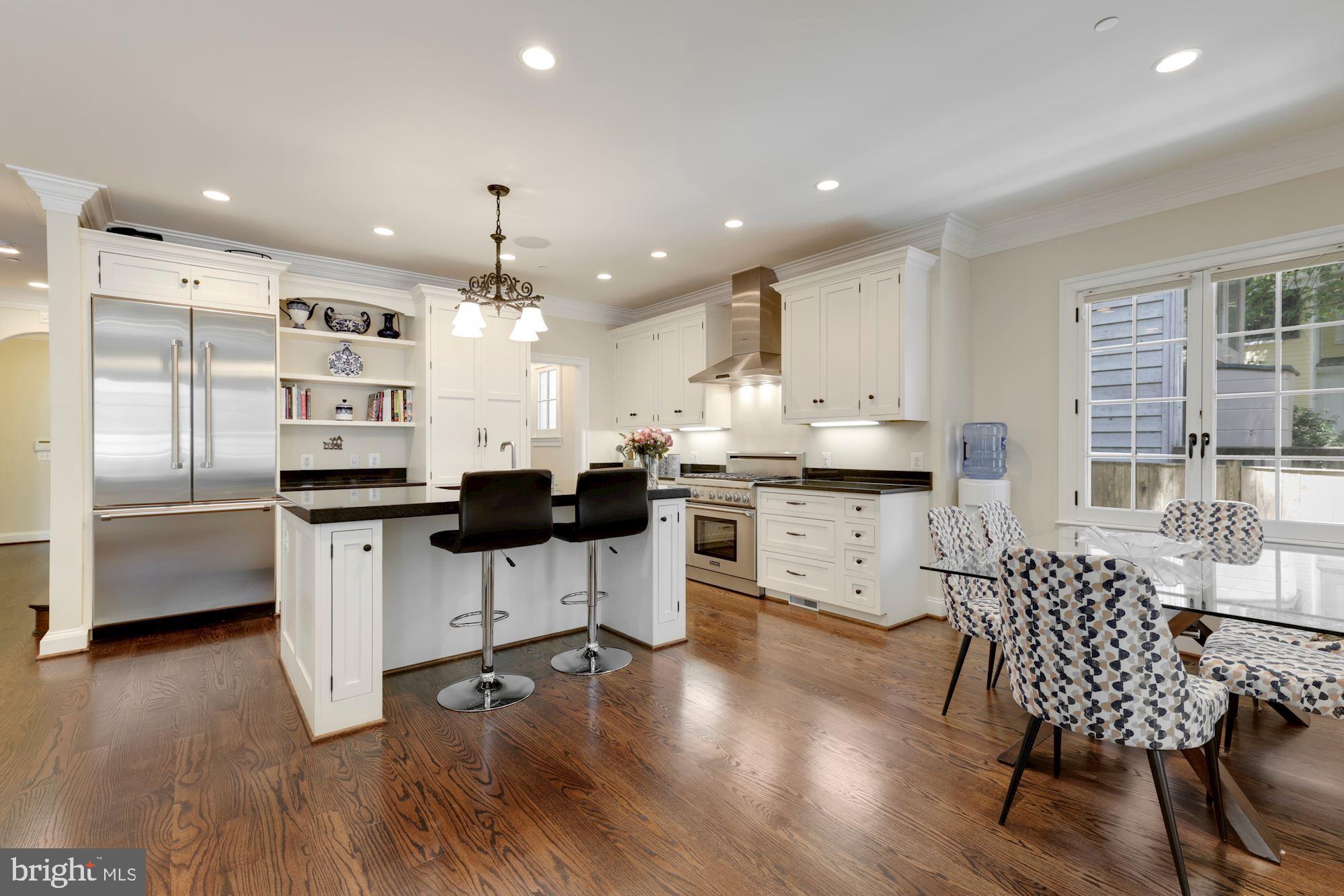 4426 Ridge Street Chevy Chase, MD 20815 - Photo 22 of 64 Kitchen/Breakfast Room
