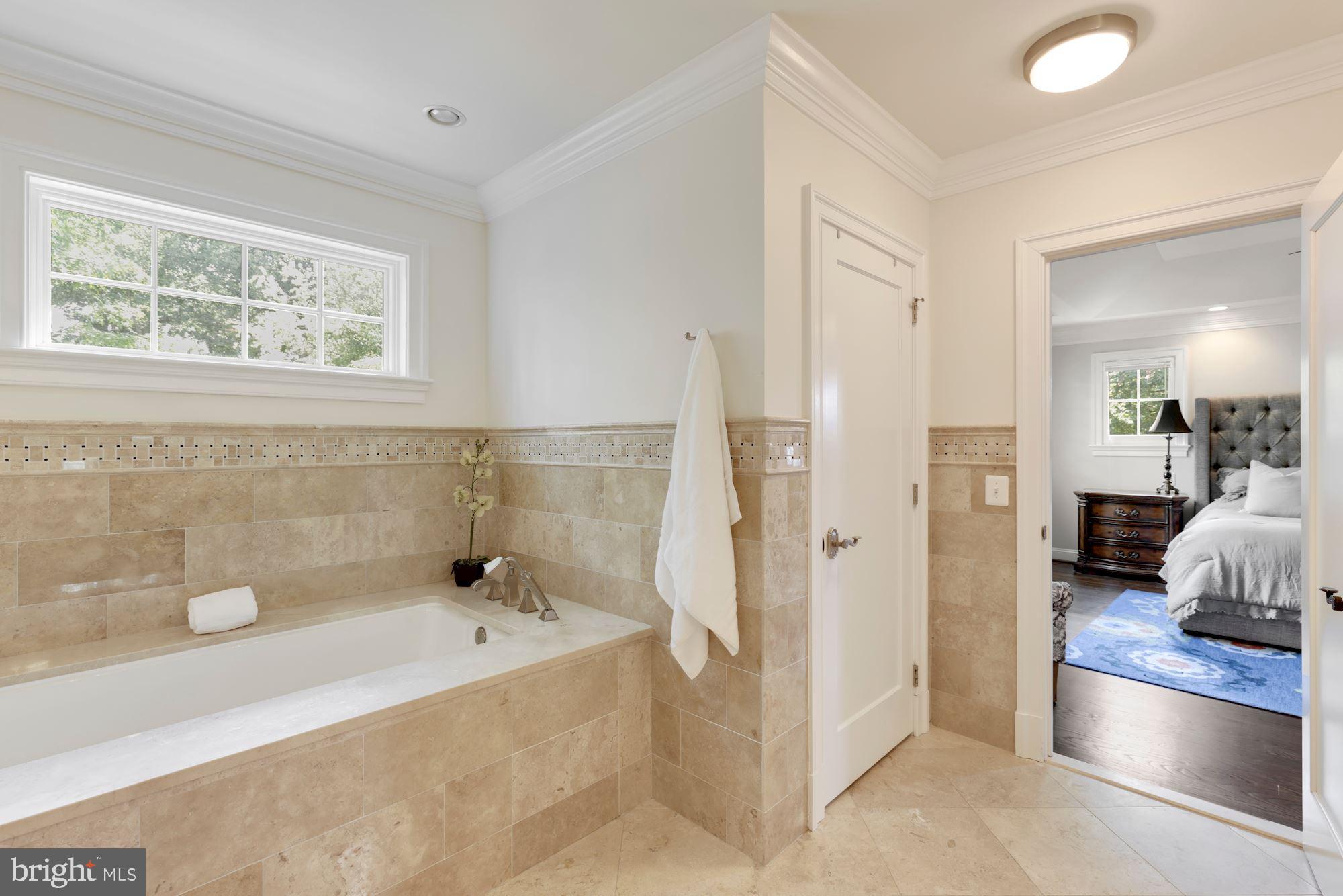 4426 Ridge Street Chevy Chase, MD 20815 - Photo 35 of 64 Owner's Bathroom