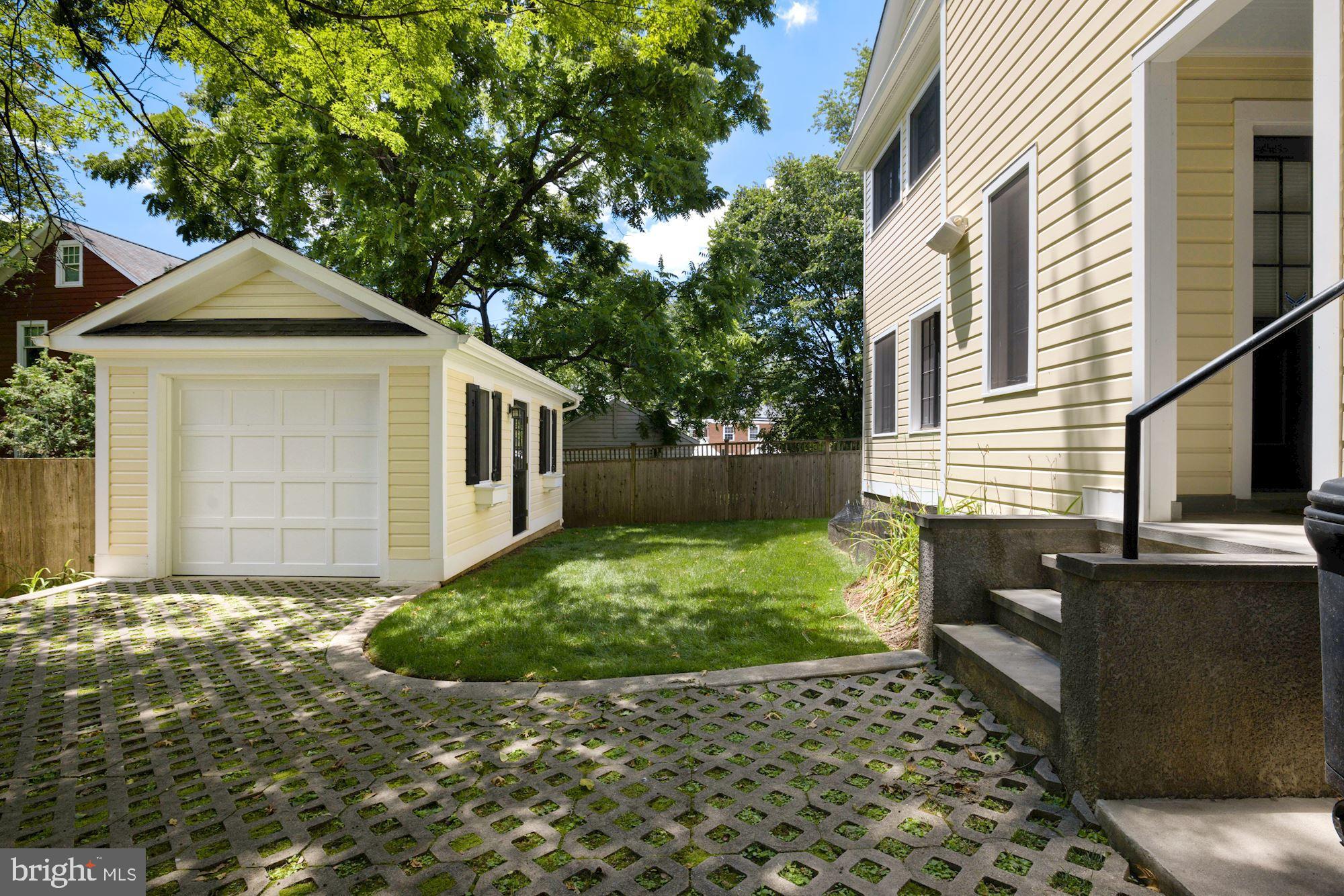 4426 Ridge Street Chevy Chase, MD 20815 - Photo 56 of 64 Back Yard