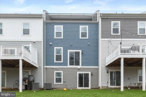 $4,000 | 304 Sweetbay Road, Essex, MD 21221