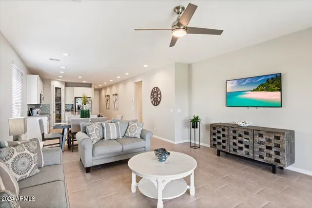 $2,495 | 11409 North 165th Lane, Surprise, AZ 85388