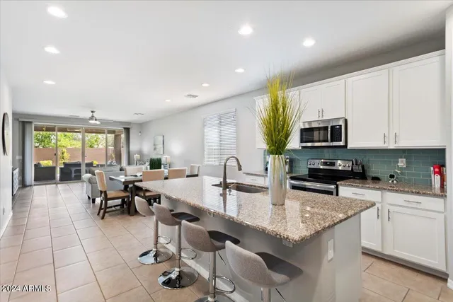 $2,495 | 11409 North 165th Lane, Surprise, AZ 85388