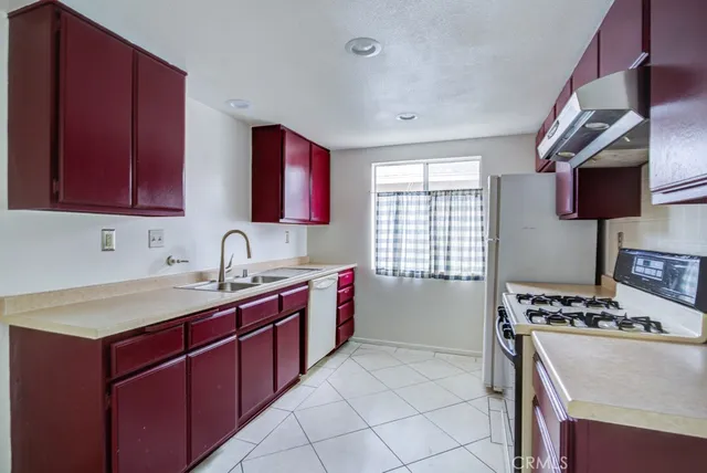 $2,250 | 500 North Bushnell Avenue, Unit 4, Alhambra, CA 91801