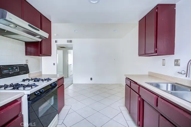 $2,250 | 500 North Bushnell Avenue, Unit 4, Alhambra, CA 91801