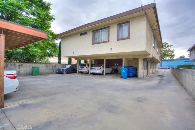 $2,250 | 500 North Bushnell Avenue, Unit 4, Alhambra, CA 91801