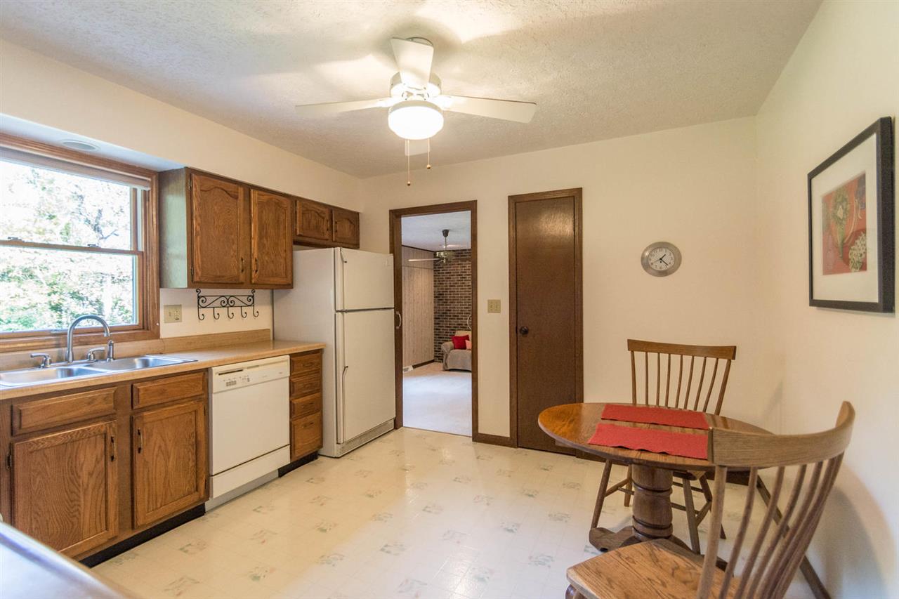 1632 Sycamore Court Bloomington, IN 47401 - Photo 14 of 34