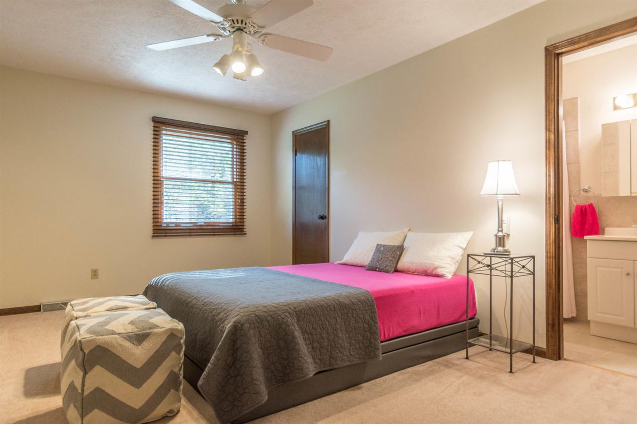 1632 Sycamore Court Bloomington, IN 47401 - Photo 17 of 34
