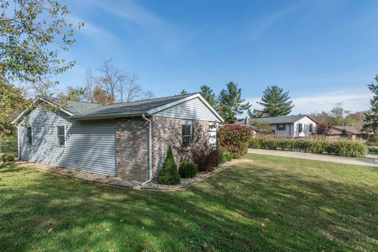 1632 Sycamore Court Bloomington, IN 47401 - Photo 32 of 34