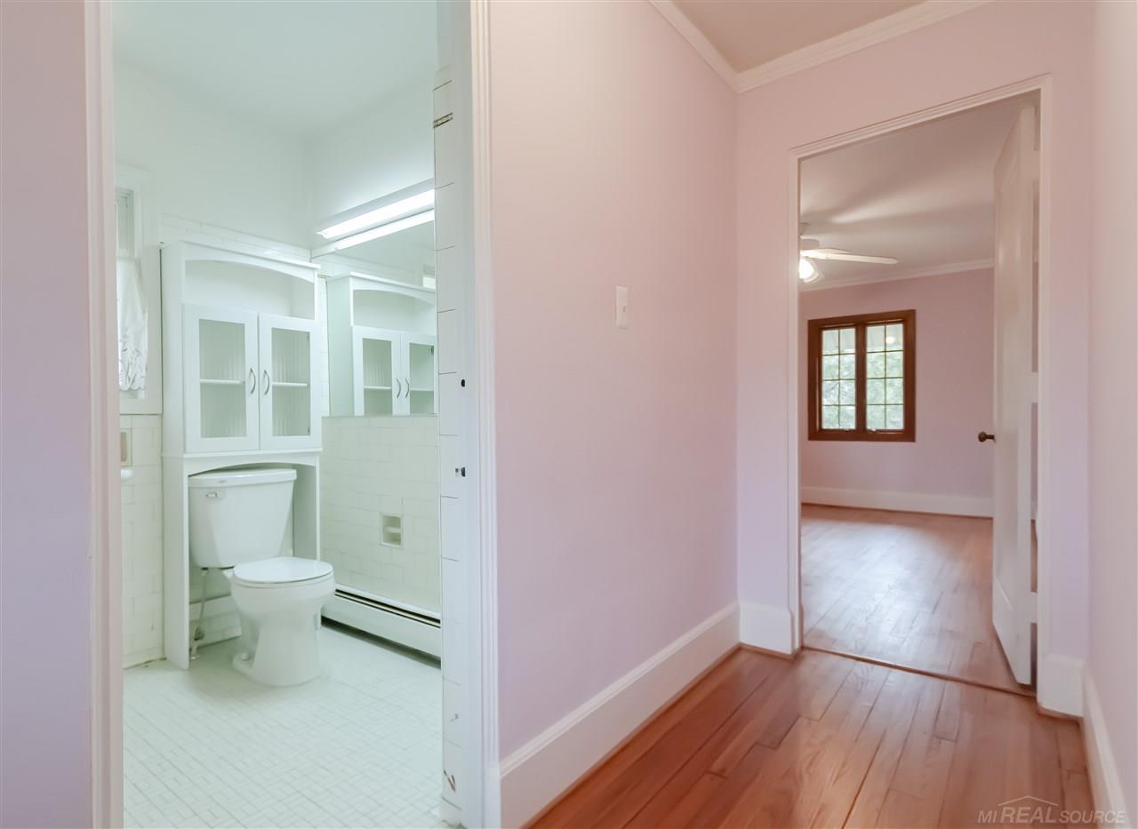 762 Bedford Road Grosse Pointe Park, MI 48230 - Photo 32 of 57