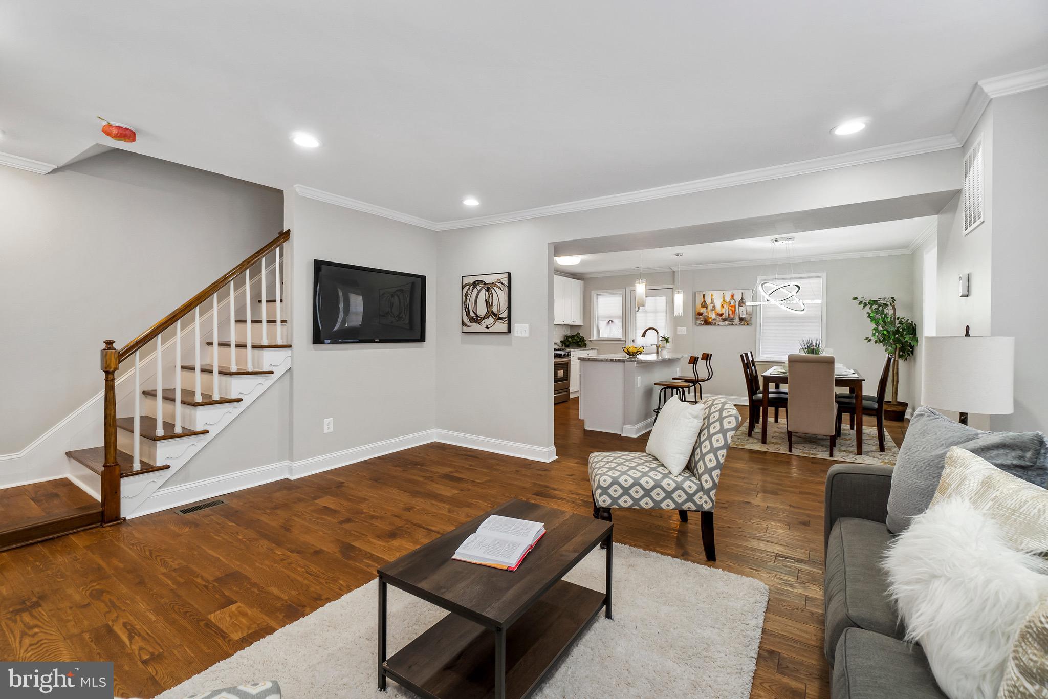 4519 Rokeby Road Baltimore, MD 21229 - Photo 1 of 34