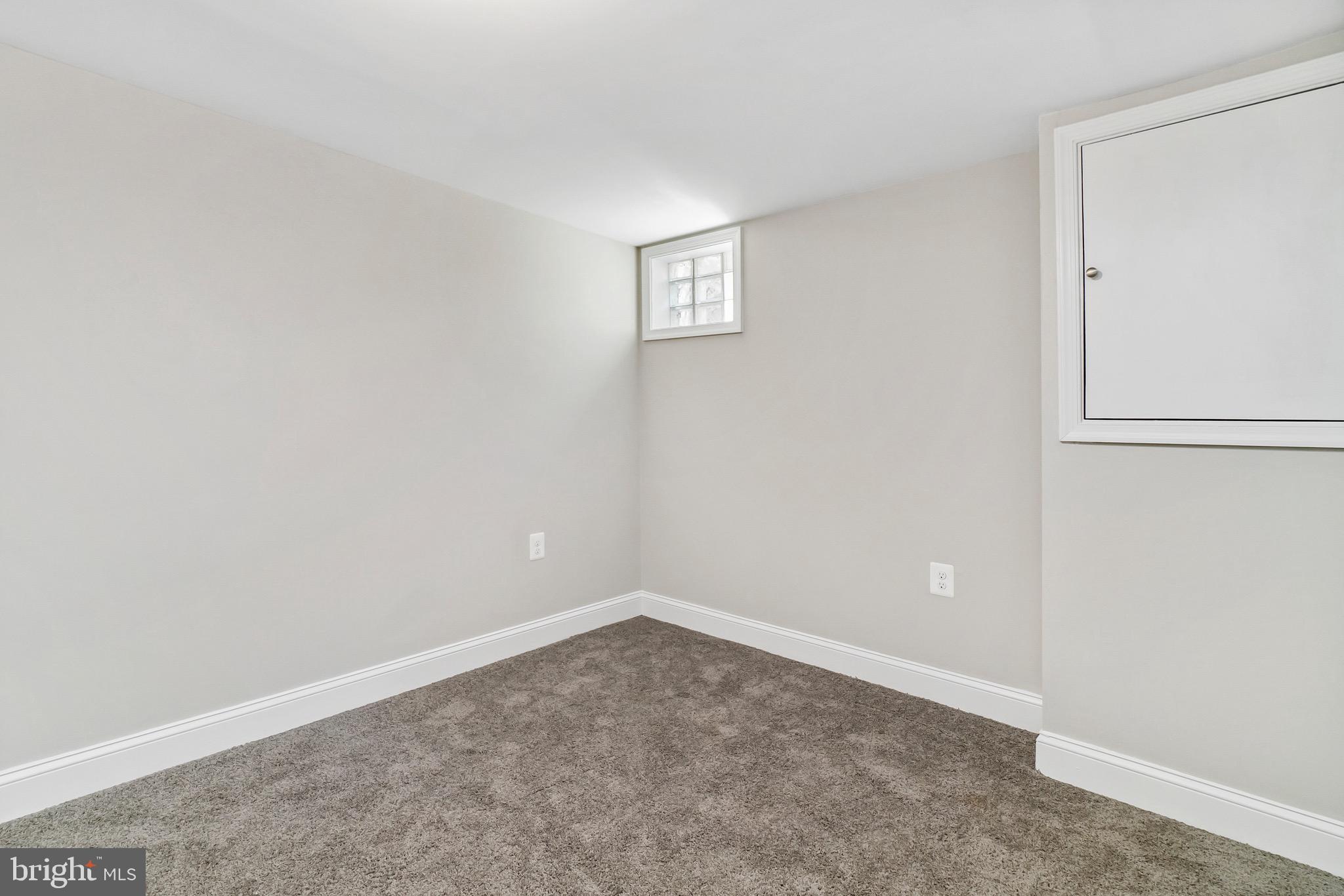 4519 Rokeby Road Baltimore, MD 21229 - Photo 14 of 34