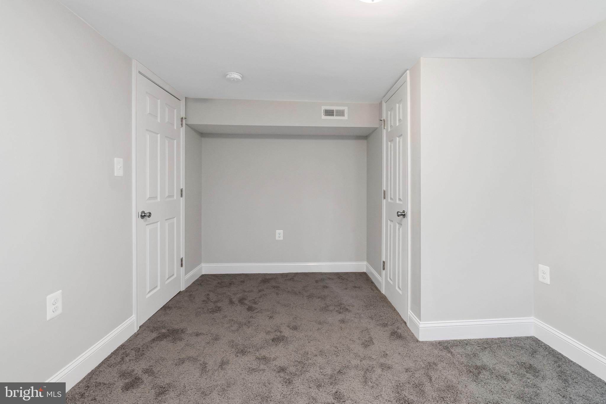 4519 Rokeby Road Baltimore, MD 21229 - Photo 15 of 34