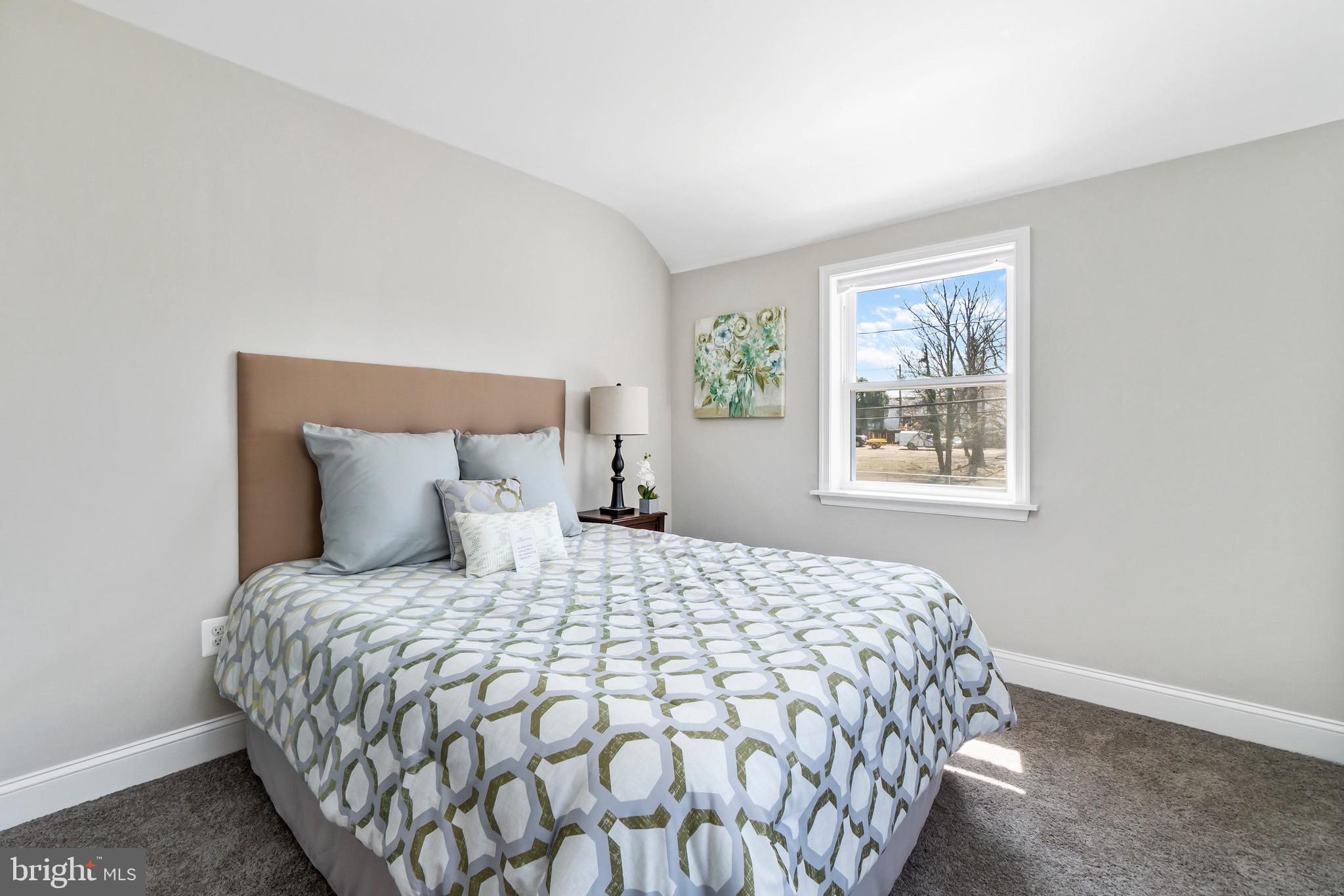 4519 Rokeby Road Baltimore, MD 21229 - Photo 23 of 34