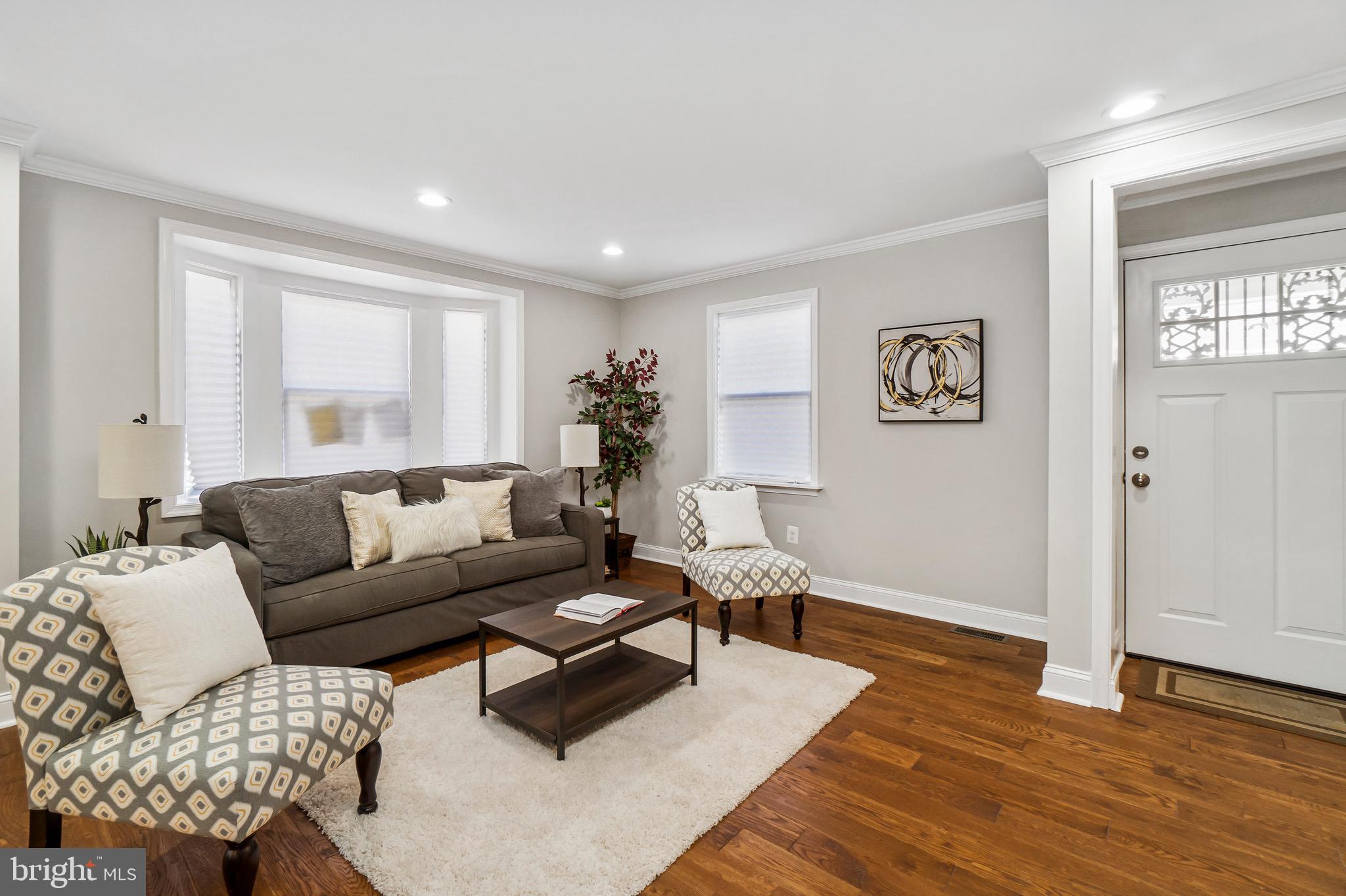 4519 Rokeby Road Baltimore, MD 21229 - Photo 4 of 34