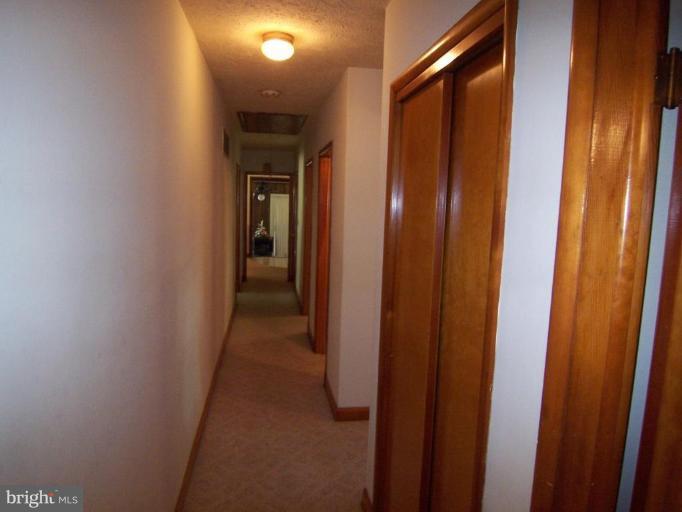 5809 Gambrill Road White Marsh, MD 21162 - Photo 22 of 29 Hallway
