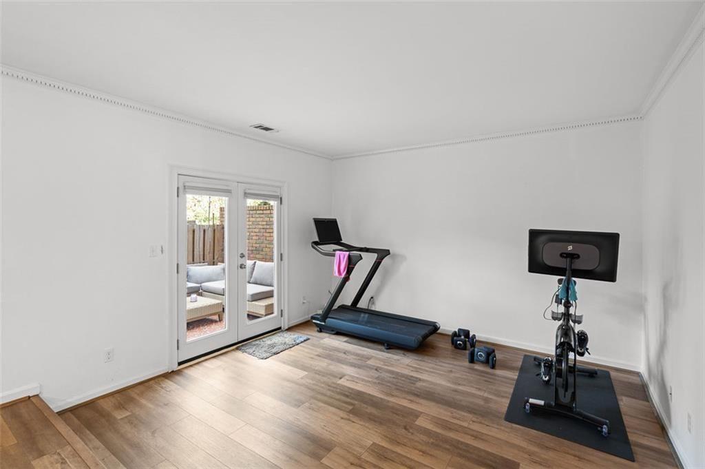 1105 Clairemont Avenue, Unit P Decatur, GA 30030 - Photo 25 of 49