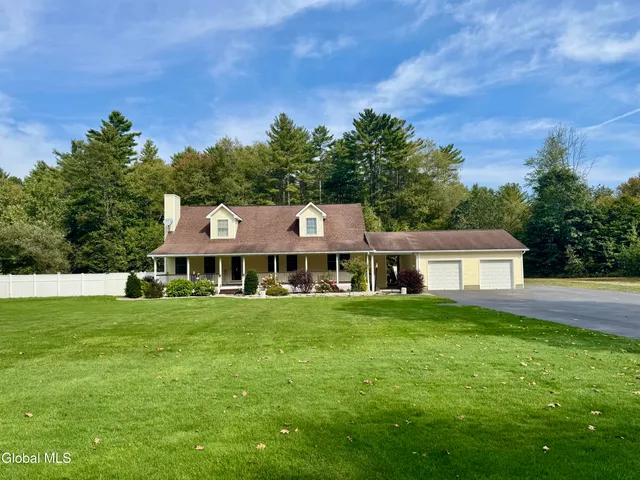 $499,900 | 10 Hillside Avenue, Porter Corners, NY 12859