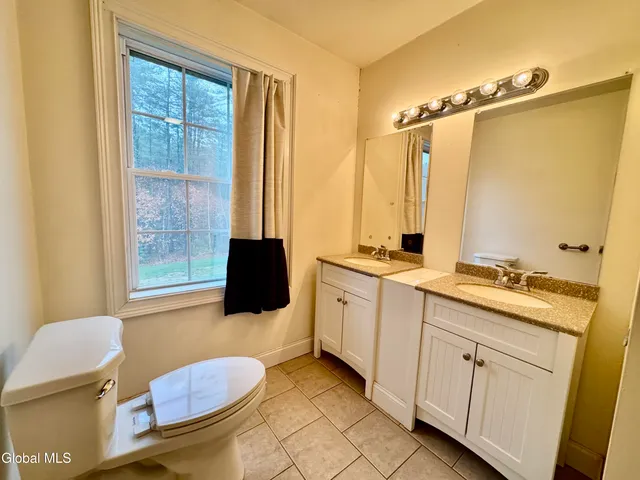 $499,900 | 10 Hillside Avenue, Porter Corners, NY 12859