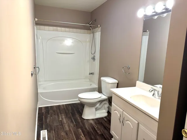 $499,900 | 10 Hillside Avenue, Porter Corners, NY 12859