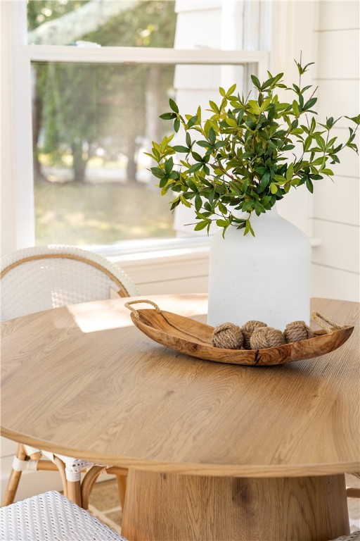 16 Coffey Avenue Narragansett, RI 02882 - Photo 12 of 46