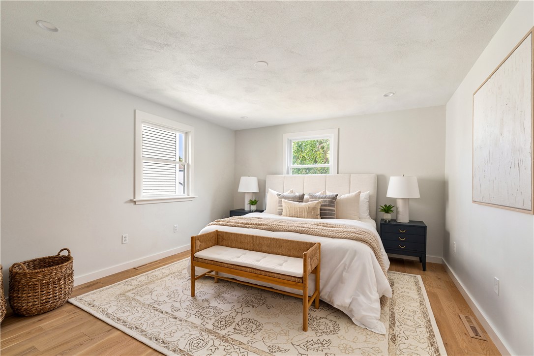 16 Coffey Avenue Narragansett, RI 02882 - Photo 21 of 46