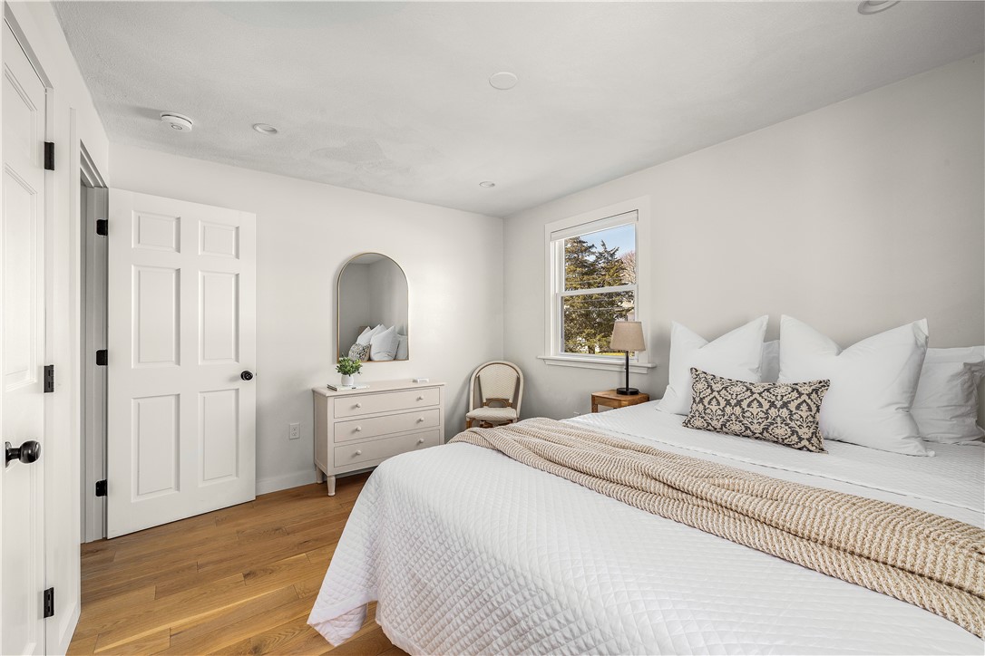 16 Coffey Avenue Narragansett, RI 02882 - Photo 26 of 46