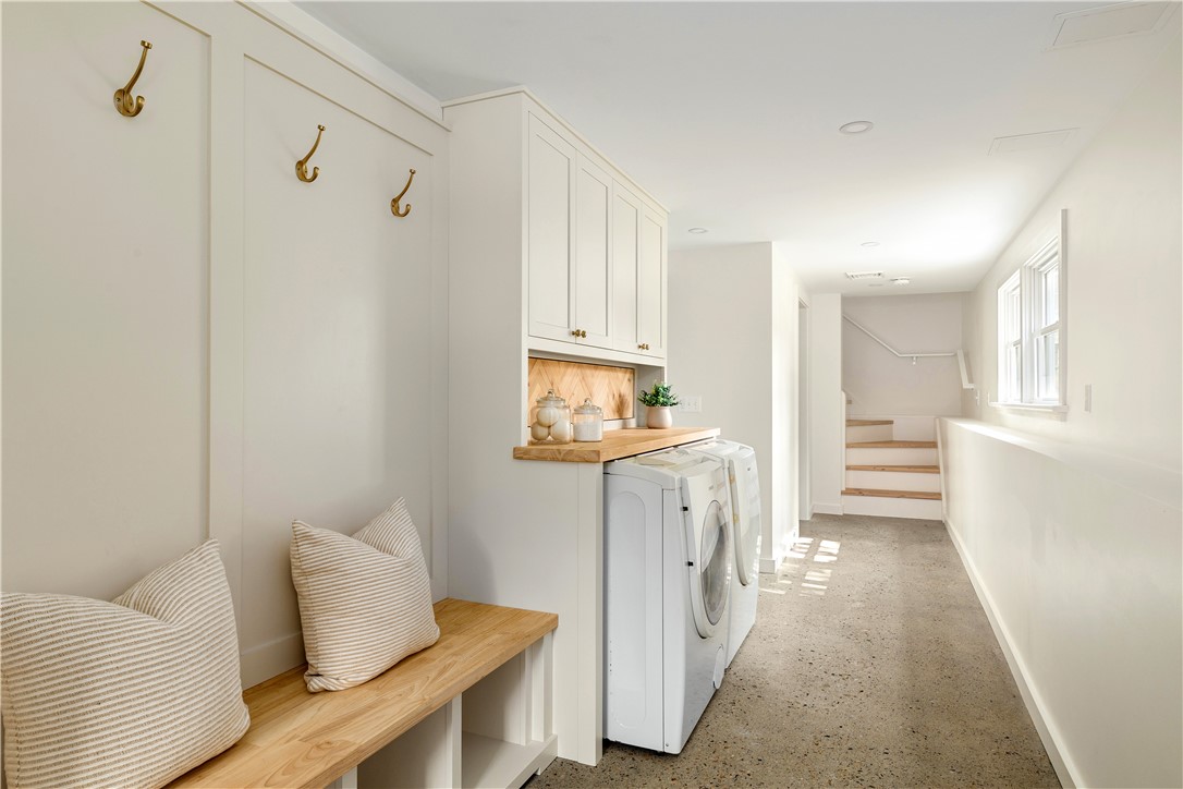 16 Coffey Avenue Narragansett, RI 02882 - Photo 27 of 46