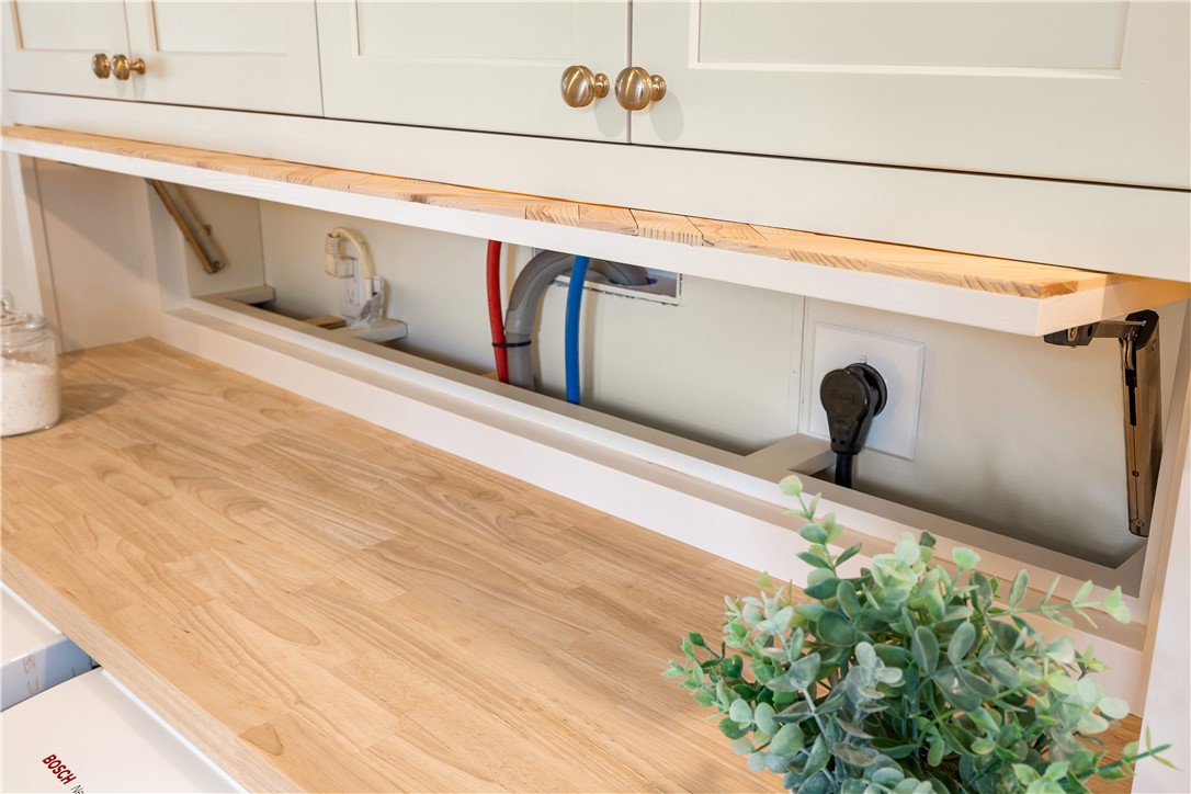 16 Coffey Avenue Narragansett, RI 02882 - Photo 29 of 46