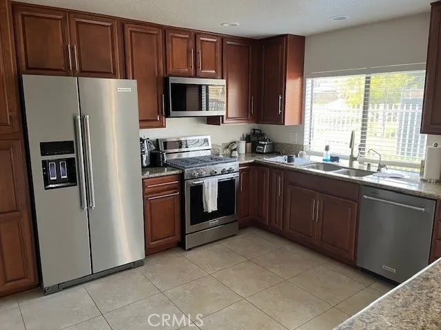 $3,500 | 19687 Marino Plaza, Yorba Linda, CA 92886