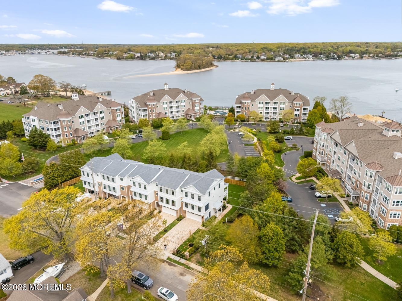 2113 River Road, Unit E Point Pleasant, NJ 08742 - Photo 35 of 38 053-108-2113Aerials6-1334x1000
