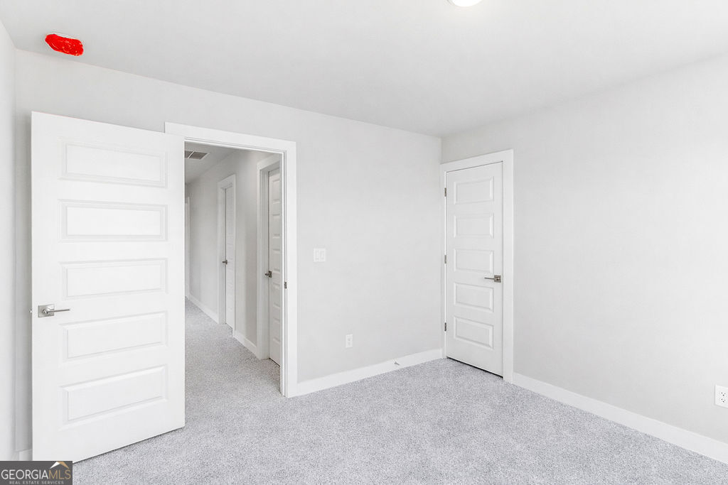 2604 Parkside Way Gainesville, GA 30507 - Photo 19 of 33 a view of an empty room