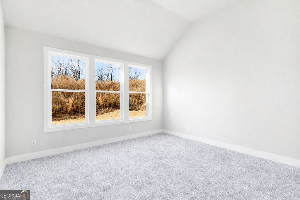 2604 Parkside Way Gainesville, GA 30507 - Photo 29 of 33 an empty room with a window