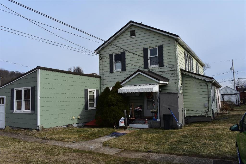 210 Maple Lane Pittsburgh, PA 15225 - Photo 2 of 24 Front Porch is unit A