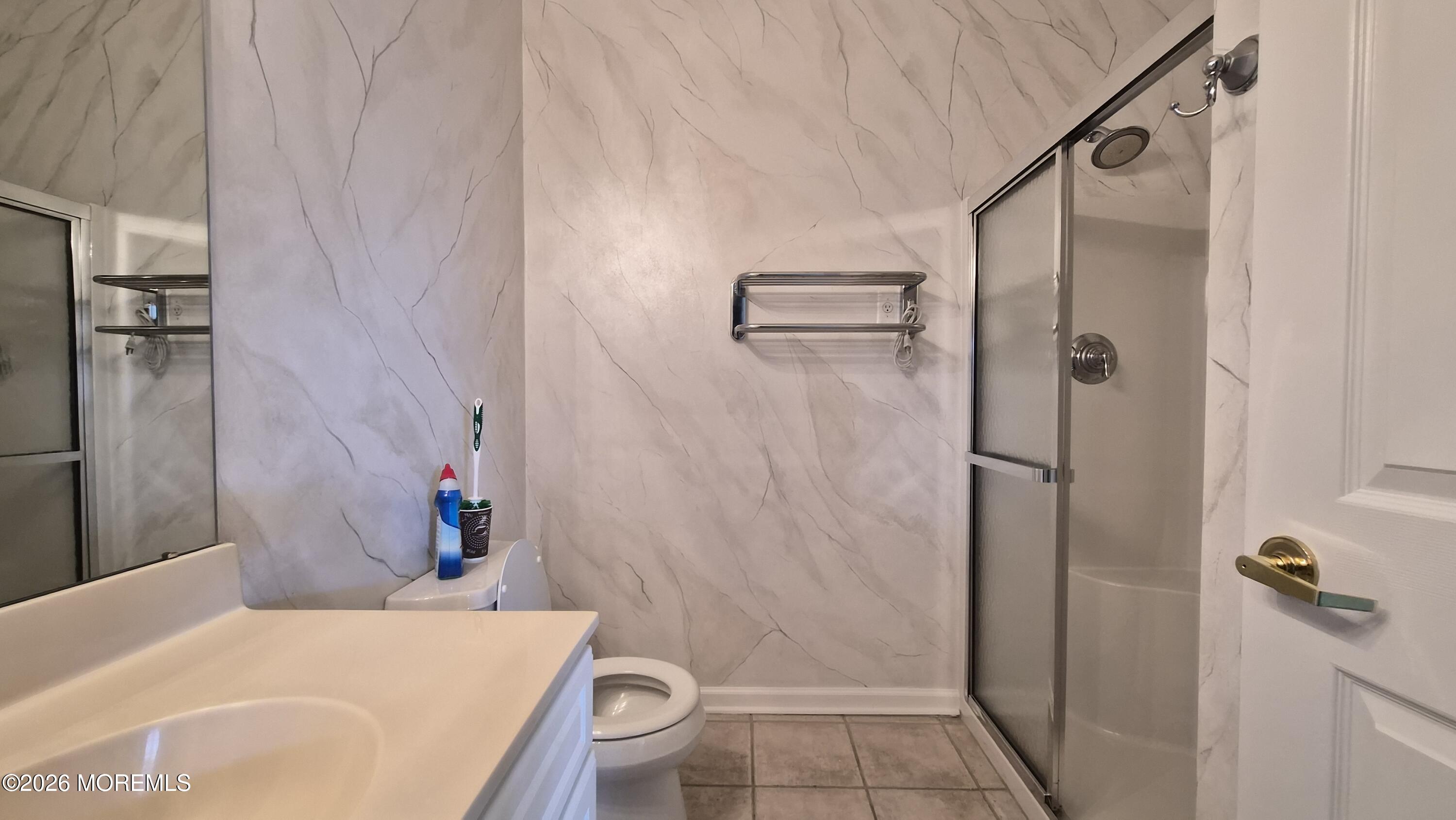 6 St Andrews Road Jackson, NJ 08527 - Photo 6 of 22 Bathroom