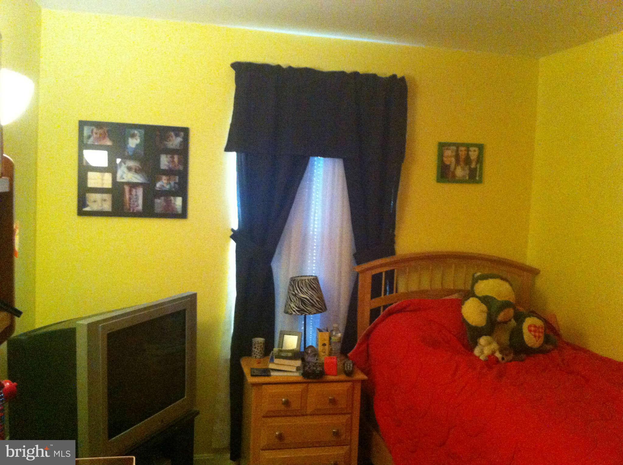 8923 Mayflower Road Baltimore, MD 21237 - Photo 16 of 28 Bedroom