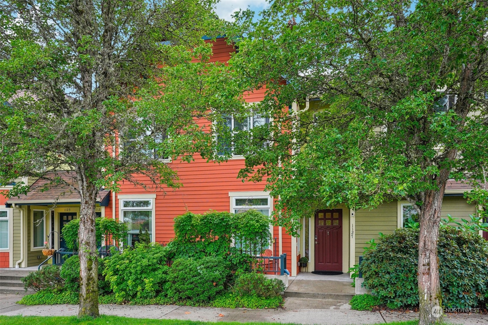 1127 Campbell Way Bremerton, WA 98310 - Photo 2 of 39 a view of a house with a tree