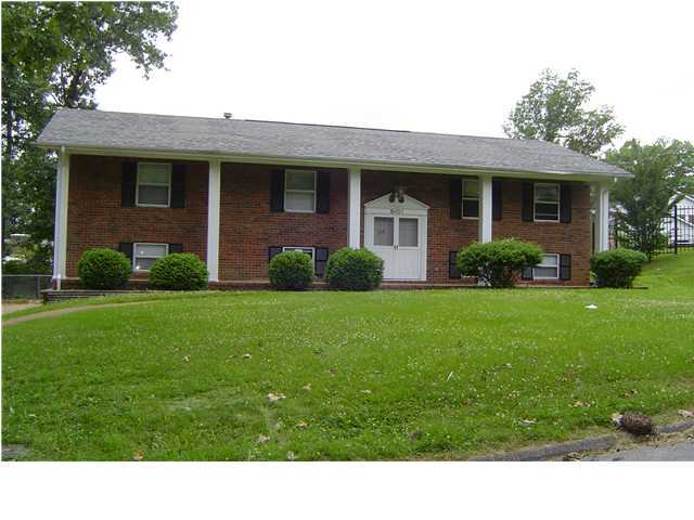 8603 Clearwood Road Chattanooga, TN 37421 - Photo 1 of 7 Primary Photo