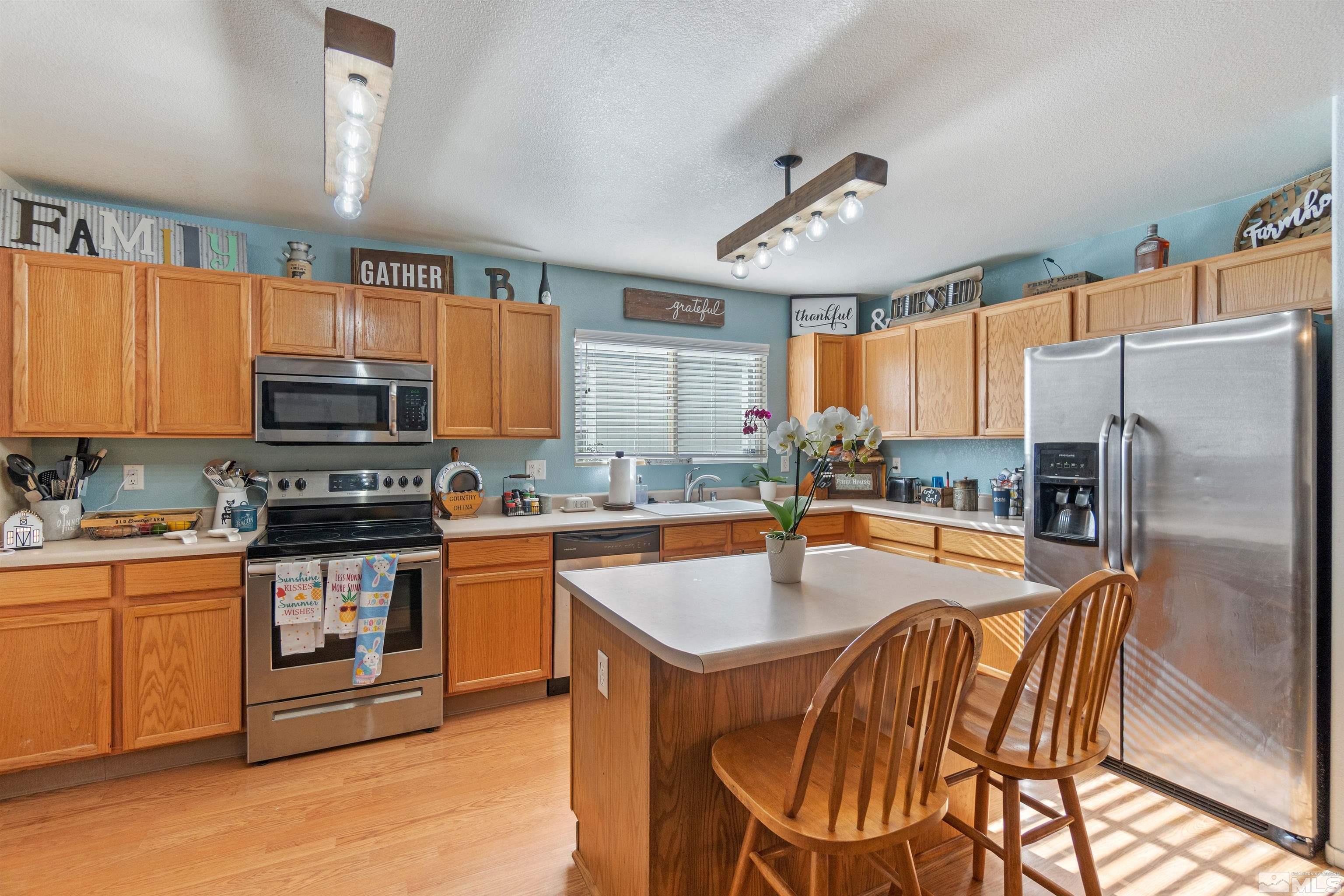 9458 Autumn Leaf Way Reno, NV 89506 - Photo 18 of 30 Photo 18
