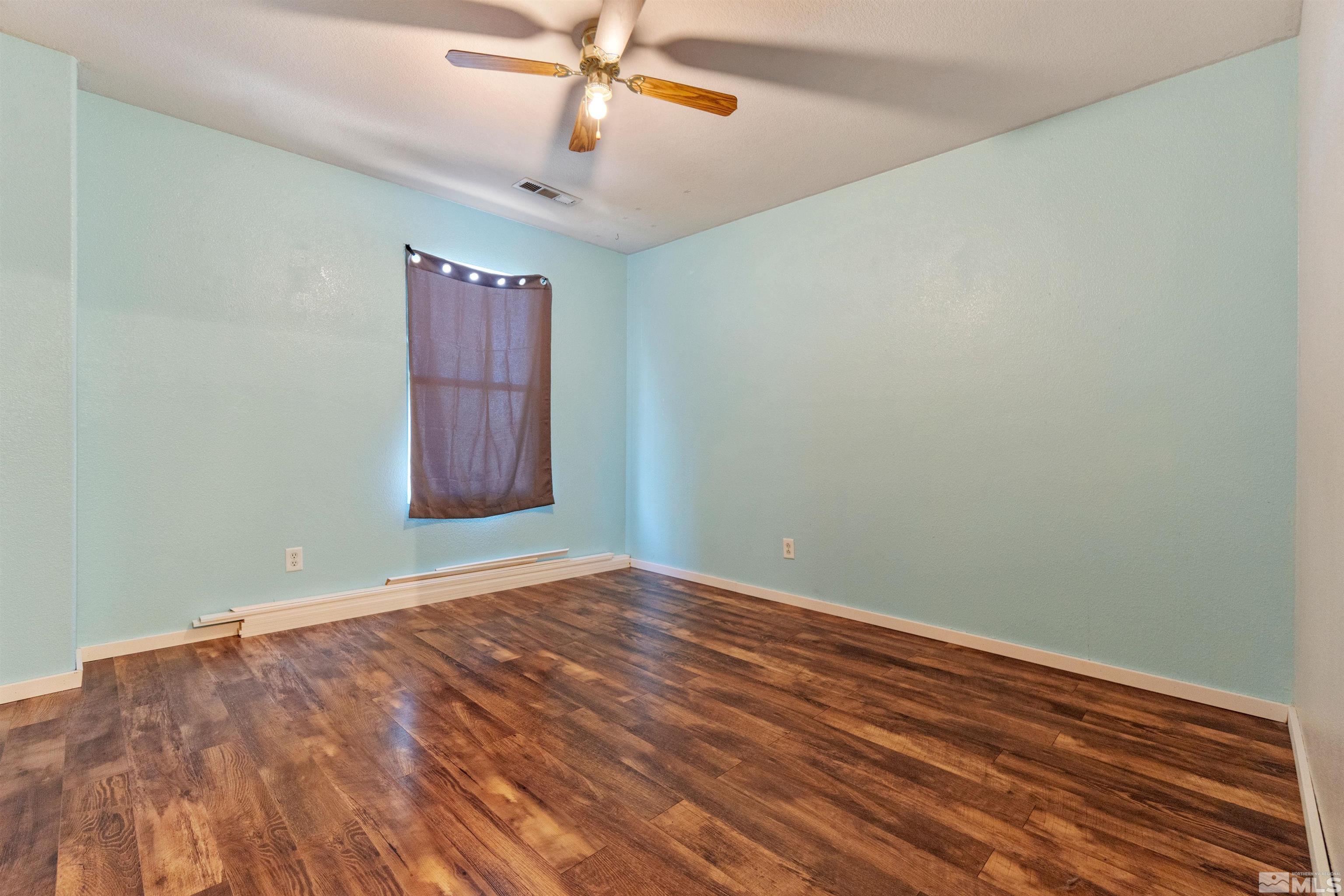9458 Autumn Leaf Way Reno, NV 89506 - Photo 22 of 30 Photo 22