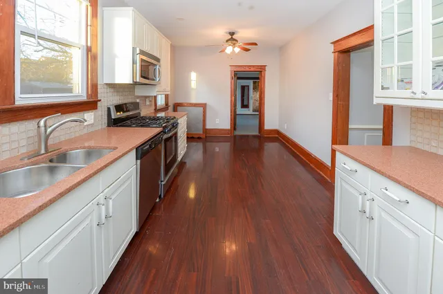 $2,500 | 501 Summit Avenue, Westville, NJ 08093